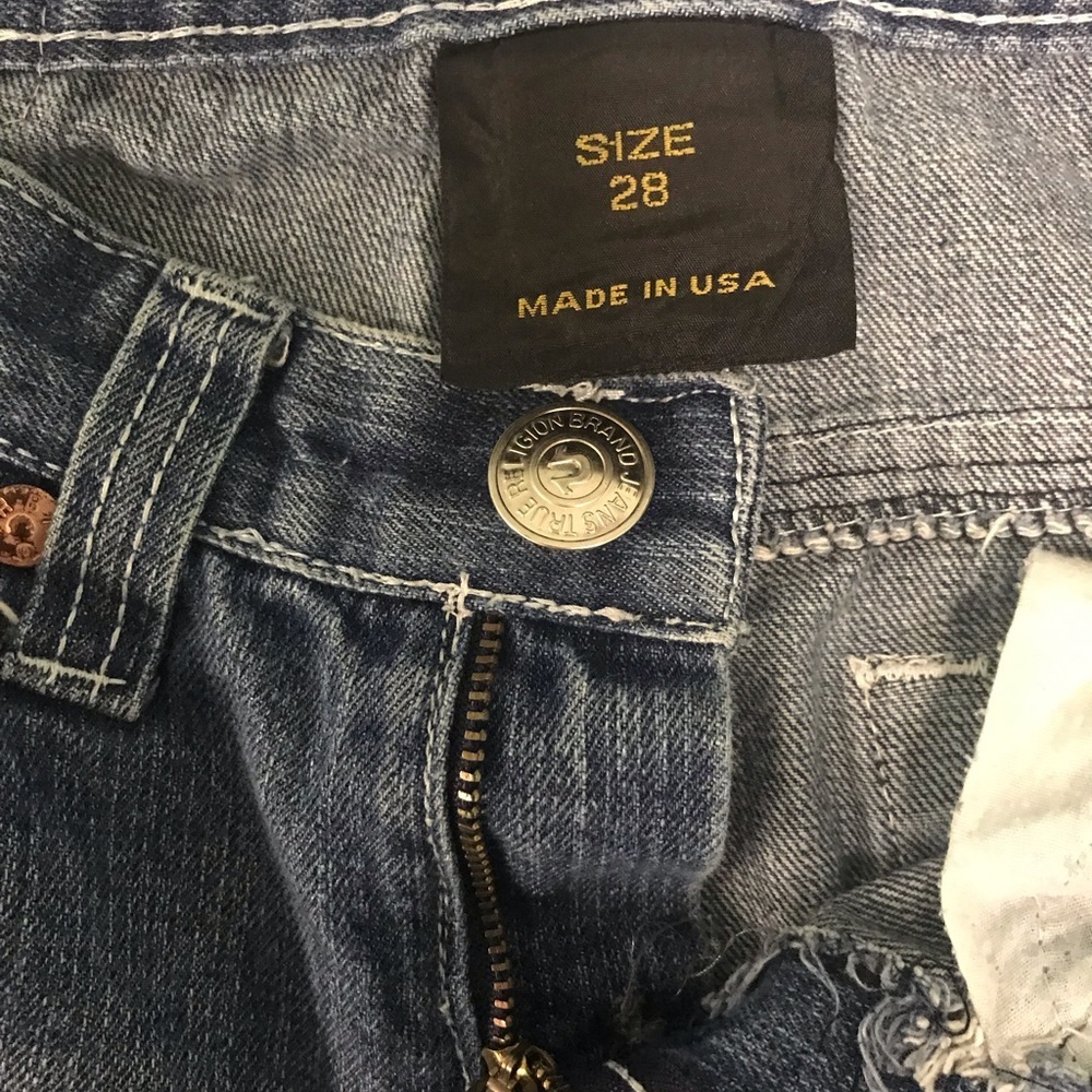 True Religion - Picture 5 of 6